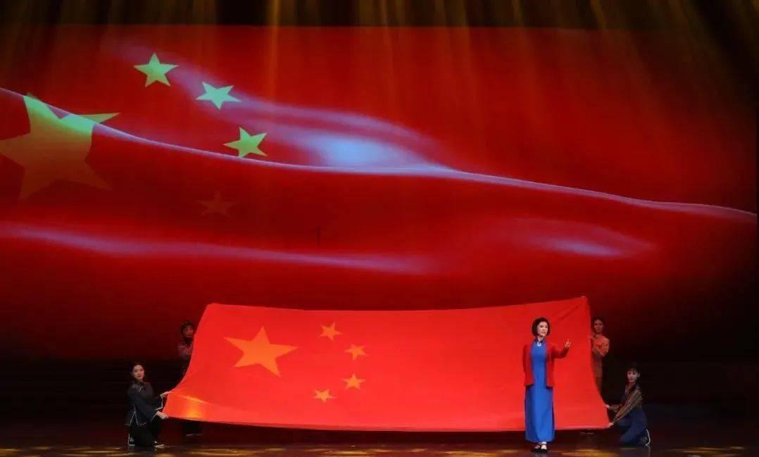 交出现代化新青海建设的崭新答卷